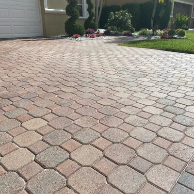 Paver Cleaning and Sealing