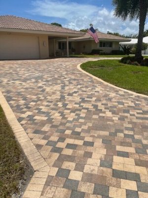 Paver Cleaning and Sealing